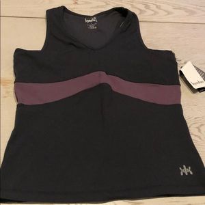 Yoga top NWT / Size L